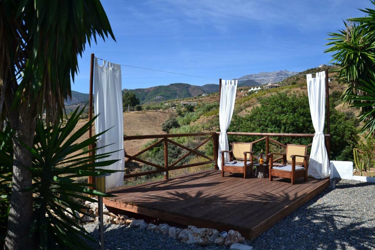 The African House Bed and Breakfast Tolox Esterno foto