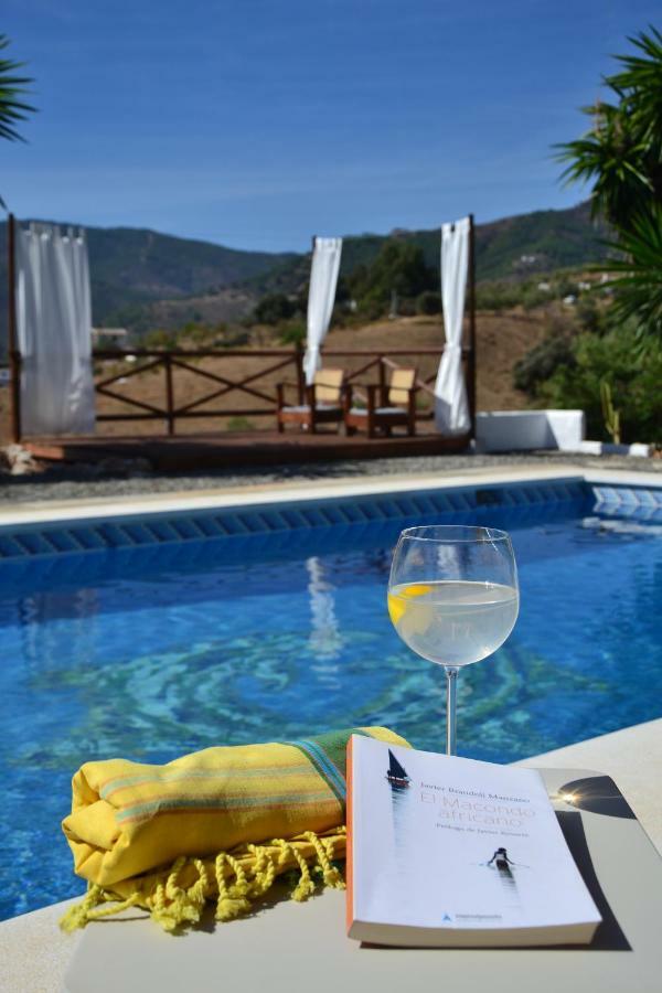 The African House Bed and Breakfast Tolox Esterno foto