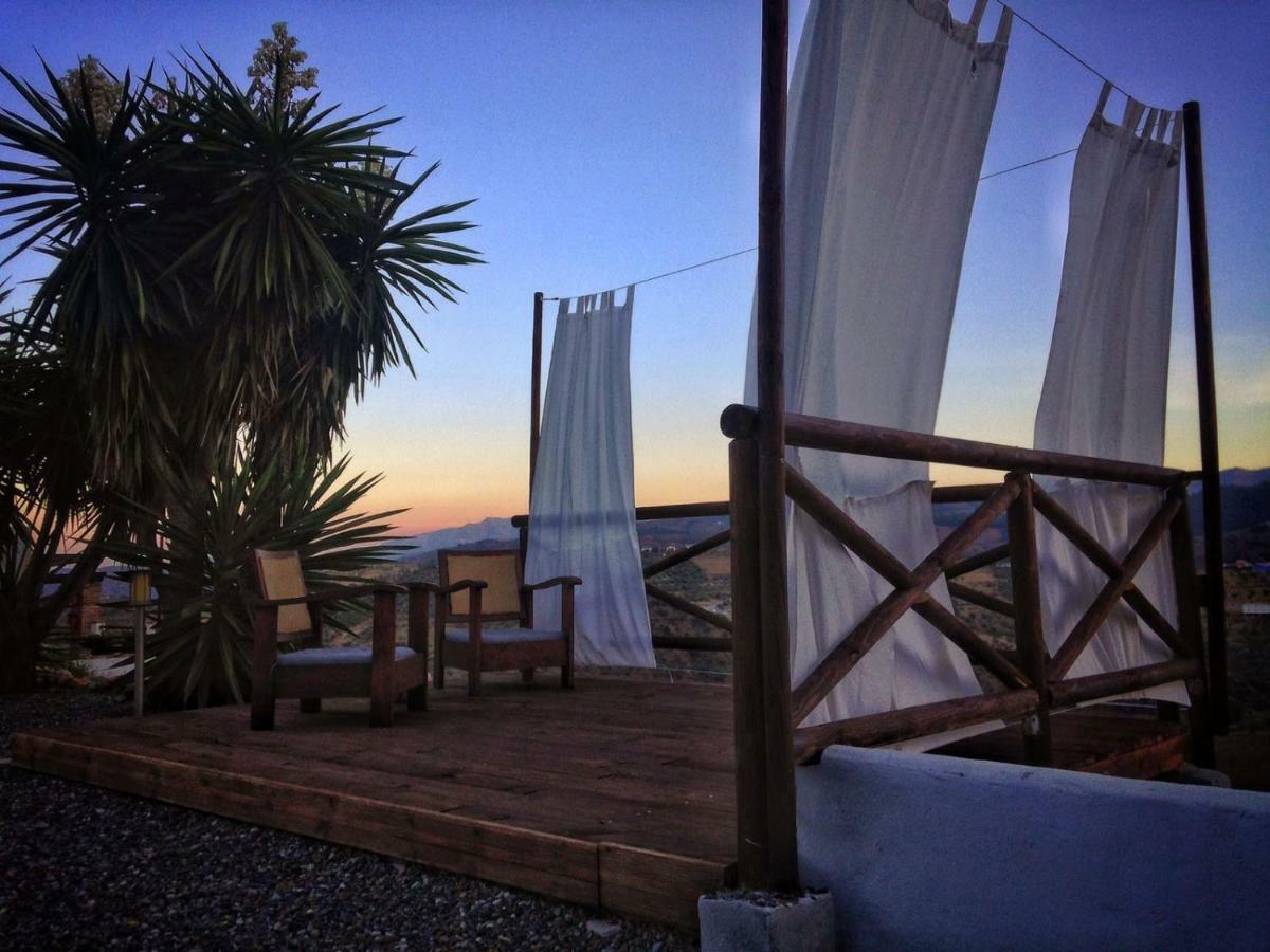 The African House Bed and Breakfast Tolox Esterno foto